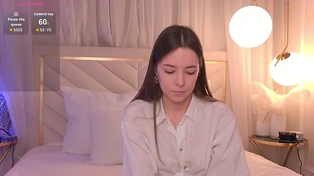 AlisseMoore online show from February 2026 06:43:02 AM