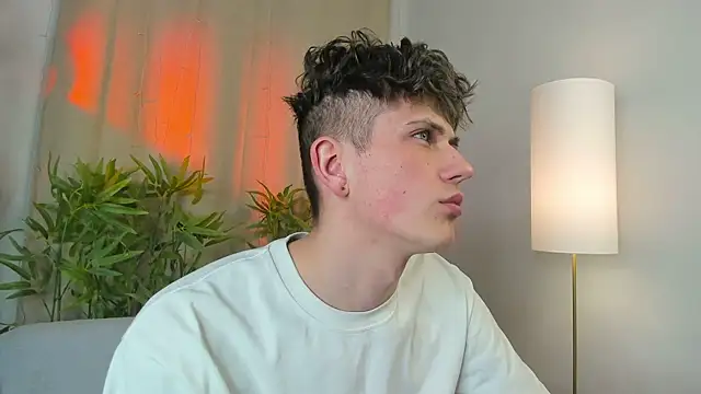 Rony Joy online show from April 2026 08:23:01 PM