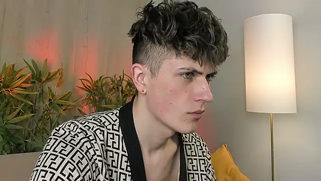 Rony Joy online show from April 2026 08:10:01 PM