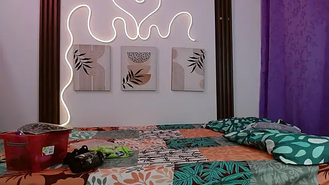 Snapshot of Miss_Merrie chatting on February 2026 09:27:02 AM Miss Merrie online show from February 2026 09:27:02 AM