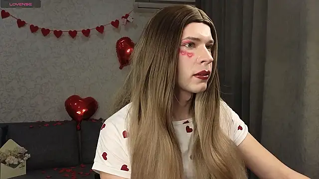 Anna inHear online show from February 2026 02:14:01 PM