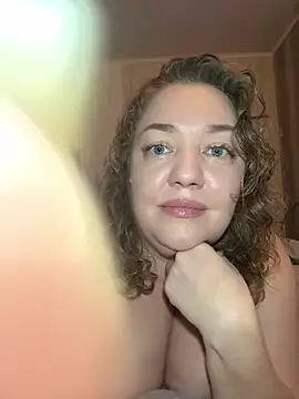 Snapshot of BBBWOOW chatting on February 2026 11:14:02 AM BBBWOOW online show from February 2026 11:14:02 AM