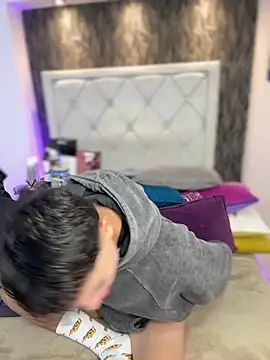 Snapshot of Samu_Hott chatting on February 2026 08:25:02 PM Samu Hott online show from February 2026 08:25:02 PM