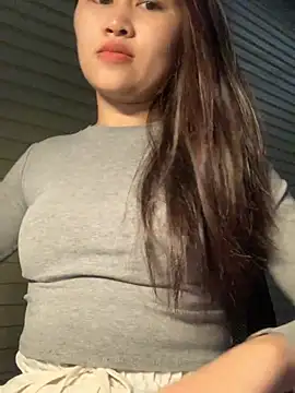 Luna Babyyy online show from March 2026 01:12:02 AM