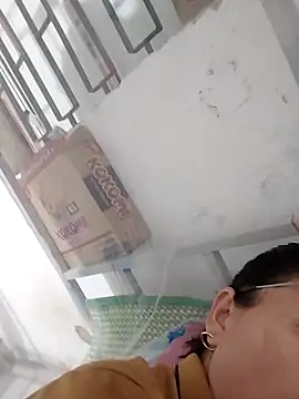 miko nyan2006 online show from April 2026 02:44:02 PM