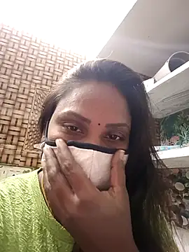 Snapshot of Tamil_Hot_Nisha chatting on February 2026 05:07:02 PM Tamil Hot Nisha online show from February 2026 05:07:02 PM