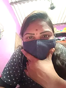 Snapshot of Tamil_Hot_Nisha chatting on April 2026 04:13:02 PM Tamil Hot Nisha online show from April 2026 04:13:02 PM