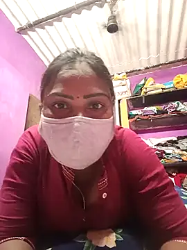 Snapshot of Tamil_Hot_Nisha chatting on May 2026 06:51:02 AM Tamil Hot Nisha online show from May 2026 06:51:02 AM