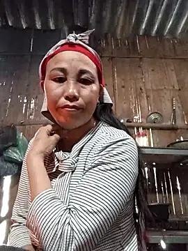 Snapshot of lena-cute chatting on February 2026 12:36:01 AM lena-cute online show from February 2026 12:36:01 AM