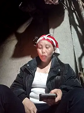 Snapshot of lena-cute chatting on February 2026 12:17:01 PM lena-cute online show from February 2026 12:17:01 PM