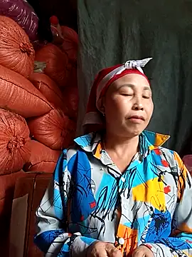 Snapshot of lena-cute chatting on February 2026 06:56:02 AM lena-cute online show from February 2026 06:56:02 AM