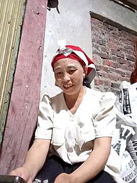 lena-cute online show from April 2026 11:13:02 AM