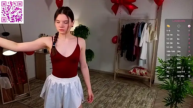 Snapshot of MirthaZien chatting on February 2026 01:06:02 AM MirthaZien online show from February 2026 01:06:02 AM