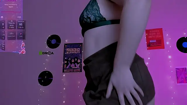 Snapshot of kora_cosmo chatting on February 2026 03:10:01 PM kora cosmo online show from February 2026 03:10:01 PM