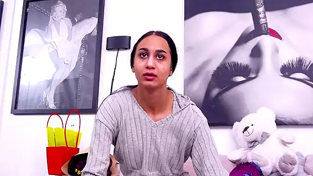 Snapshot of LexiPlay chatting on March 2026 05:02:02 AM LexiPlay online show from March 2026 05:02:02 AM