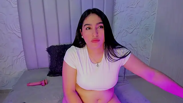 Lya dubois  online show from March 2026 03:33:01 PM