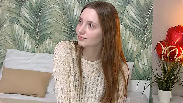 Snapshot of EmmaSagge chatting on February 2026 07:01:01 AM EmmaSagge online show from February 2026 07:01:01 AM