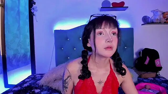 Gemma honey online show from April 2026 01:49:01 PM