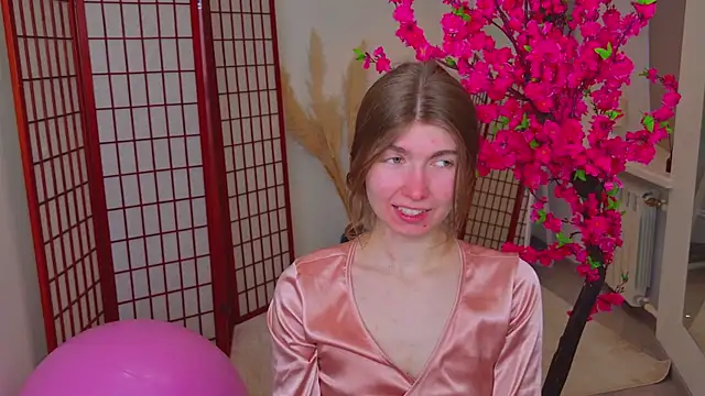 Bubble Chloe online show from March 2026 02:31:02 PM