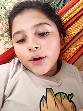 Salome Vivas online show from February 2026 07:56:01 PM