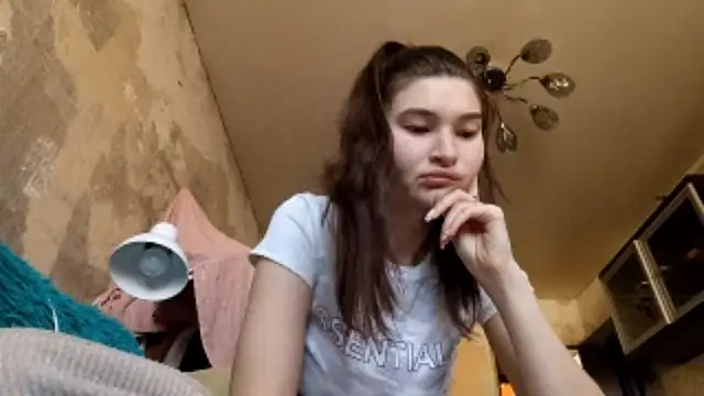 Snapshot of JessieLegend chatting on February 2026 07:13:01 AM JessieLegend online show from February 2026 07:13:01 AM