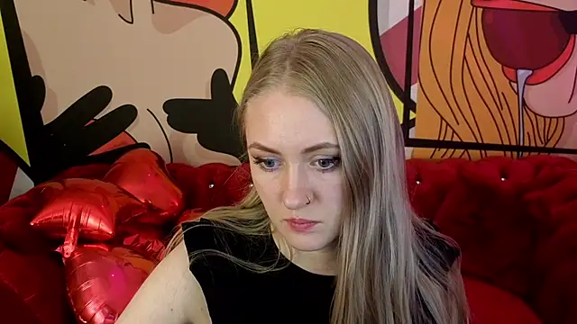 Snapshot of DramaQuenns chatting on February 2026 06:52:01 AM DramaQuenns online show from February 2026 06:52:01 AM