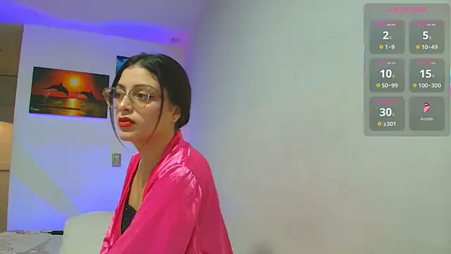 Artt Juli online show from April 2026 10:31:01 AM