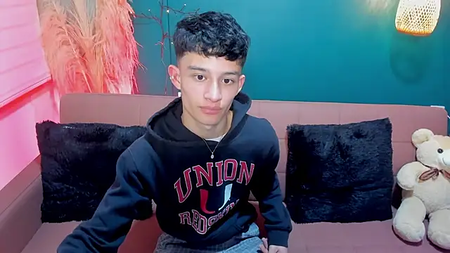 Snapshot of Patrick_Howland_ chatting on February 2026 03:22:01 AM Patrick Howland online show from February 2026 03:22:01 AM