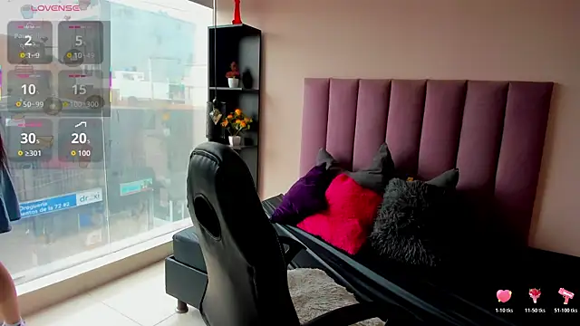 Raven love online show from March 2026 07:52:02 PM