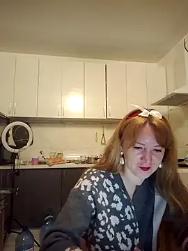 Snapshot of LanaBananaa_ chatting on February 2026 10:20:02 PM LanaBananaa online show from February 2026 10:20:02 PM