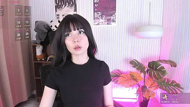 Snapshot of Laukyubey1 chatting on February 2026 08:48:02 PM Laukyubey1 online show from February 2026 08:48:02 PM