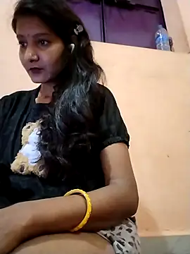 Snapshot of Ayesharani1 chatting on February 2026 05:43:01 PM Ayesharani1 online show from February 2026 05:43:01 PM