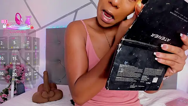 Snapshot of Khloe_Rosee chatting on February 2026 07:20:01 PM Khloe Rosee online show from February 2026 07:20:01 PM