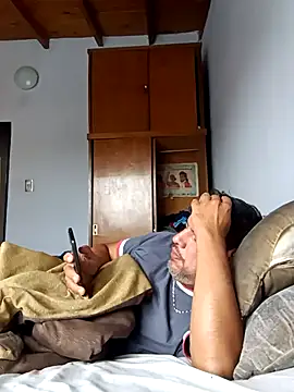 Snapshot of gordorichard chatting on March 2026 04:24:01 PM gordorichard online show from March 2026 04:24:01 PM