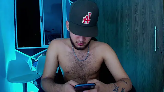 Sebolaz333 online show from June 2026 05:12:02 AM