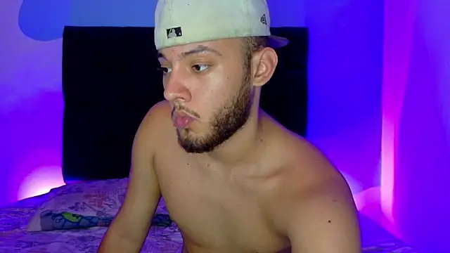 Sebolaz333 online show from July 2026 12:24:02 AM