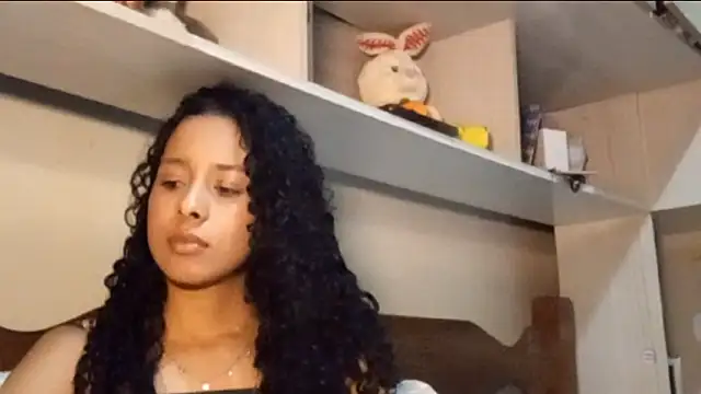 Snapshot of KayleenStoyanoff chatting on February 2026 12:58:02 AM KayleenStoyanoff online show from February 2026 12:58:02 AM