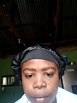 blxckiey online show from February 2026 05:56:01 AM