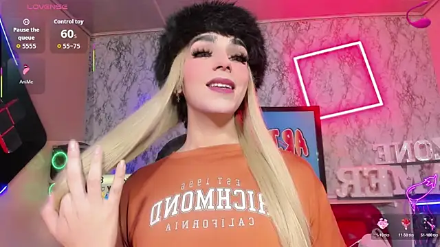 Maddye Fox online show from March 2026 07:15:02 PM