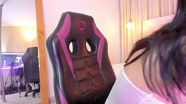 Demon lala online show from March 2026 12:45:01 PM