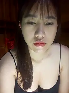 Snapshot of Yui-Ch1682 chatting on February 2026 11:05:02 PM Yui-Ch1682 online show from February 2026 11:05:02 PM