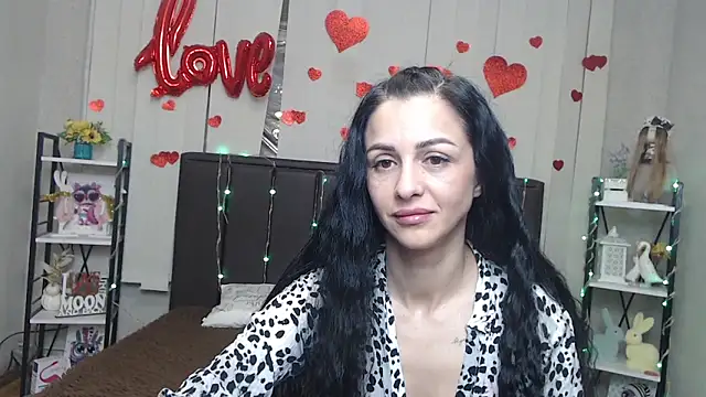 Snapshot of EvaClarkk chatting on May 2026 05:15:01 AM EvaClarkk online show from May 2026 05:15:01 AM