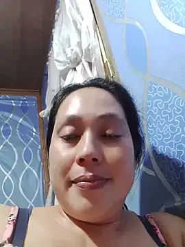 Snapshot of May_Bombs chatting on April 2026 01:24:01 PM May Bombs online show from April 2026 01:24:01 PM