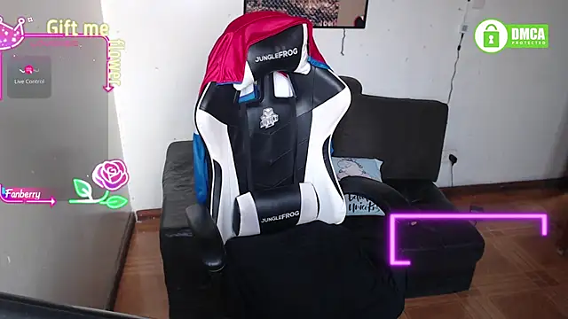 Snapshot of MeliisaRobers chatting on February 2026 09:55:01 PM MeliisaRobers online show from February 2026 09:55:01 PM