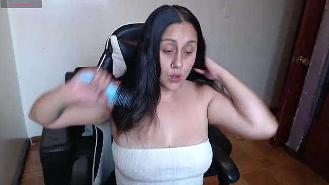 MeliisaRobers online show from March 2026 10:24:02 PM