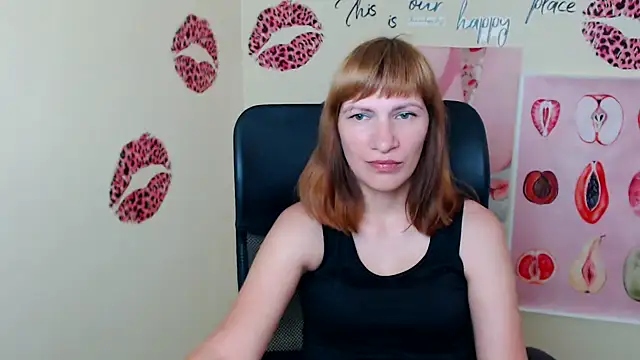 Snapshot of Rosalinda_ro chatting on June 2026 12:28:02 PM Rosalinda ro online show from June 2026 12:28:02 PM
