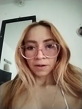 Katestar77 online show from March 2026 08:39:01 PM