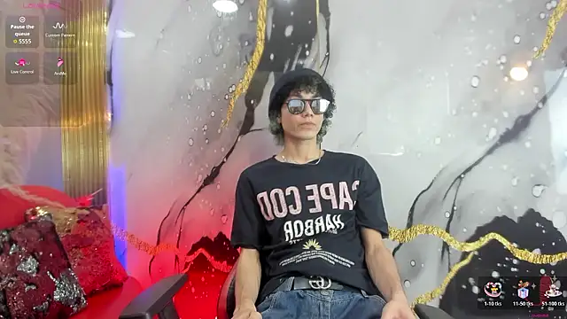 Snapshot of thanier_18 chatting on March 2026 07:05:01 PM thanier 18 online show from March 2026 07:05:01 PM