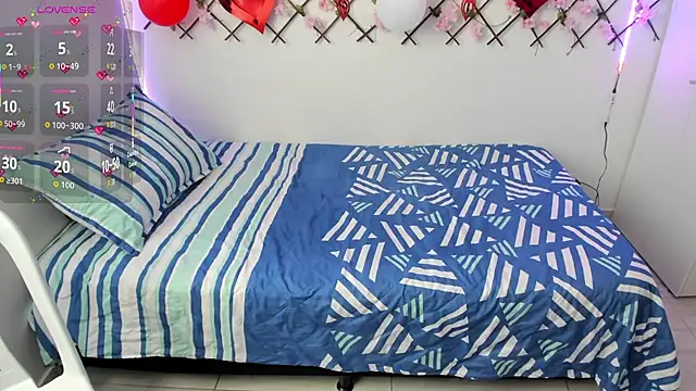 abbyyevanss online show from February 2026 08:37:01 PM