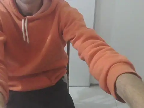 willyhot hot online show from April 2026 01:01:01 PM